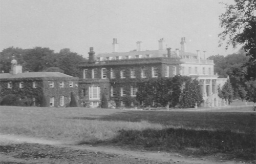 Frampton Court