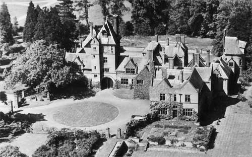 Cloverley Hall