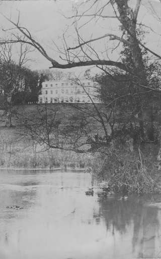 Oakhampton Manor
