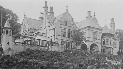 Cragg Hall