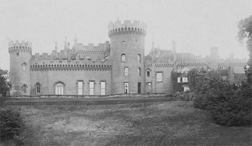 Lea Castle